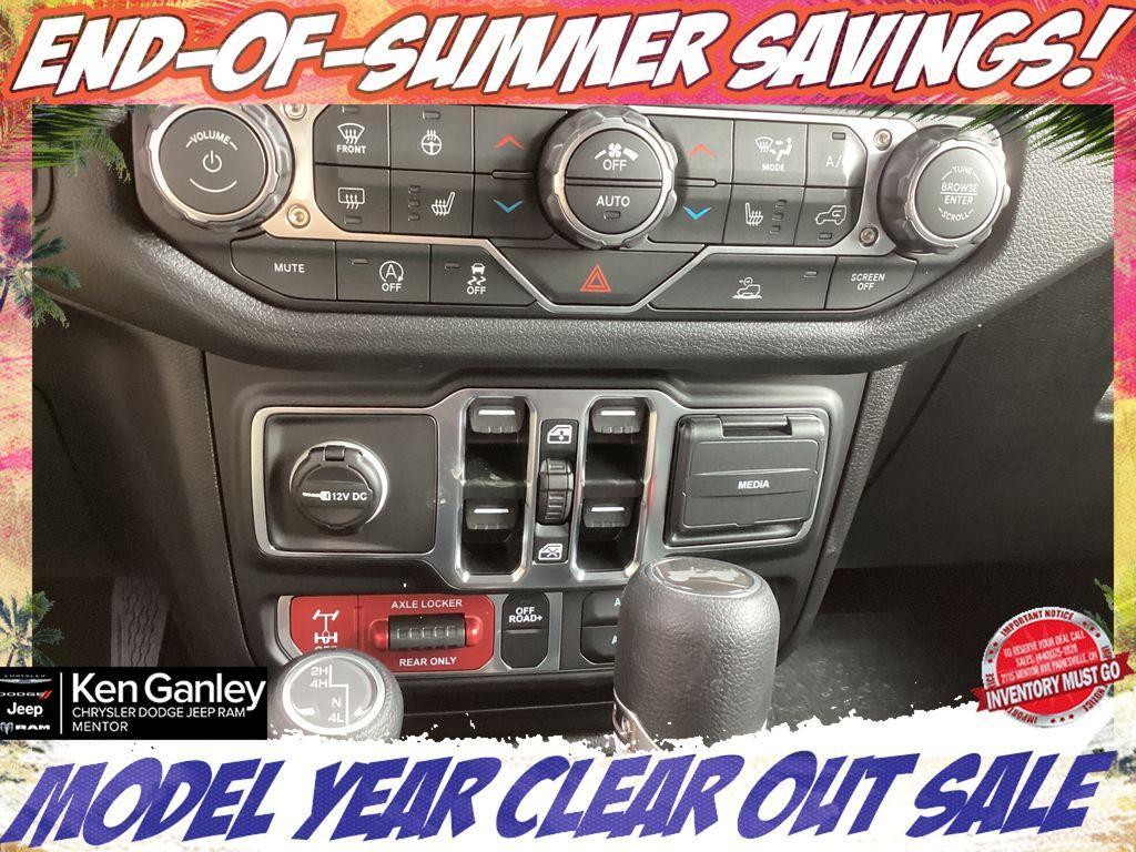 new 2025 Jeep Wrangler car, priced at $45,995