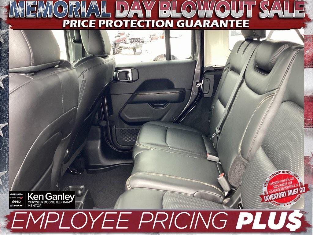new 2025 Jeep Wrangler car, priced at $55,041
