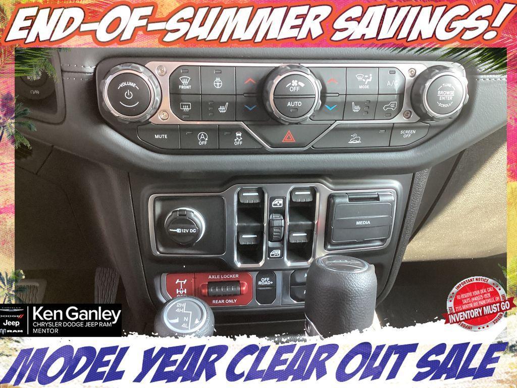 new 2025 Jeep Gladiator car, priced at $43,955