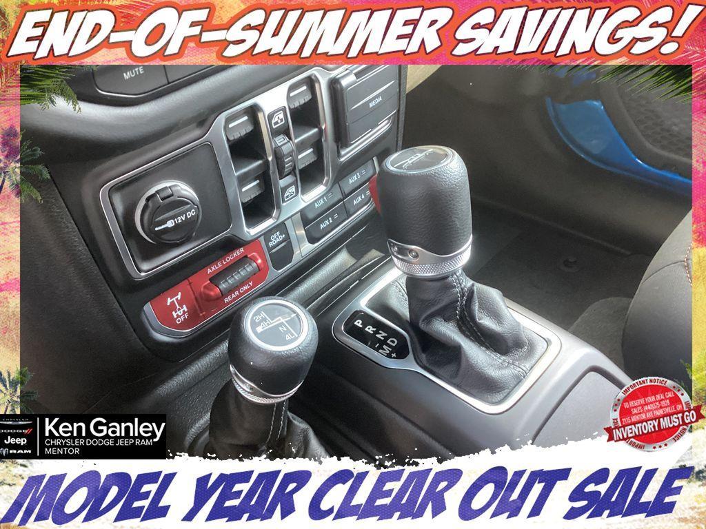 new 2025 Jeep Gladiator car, priced at $43,955
