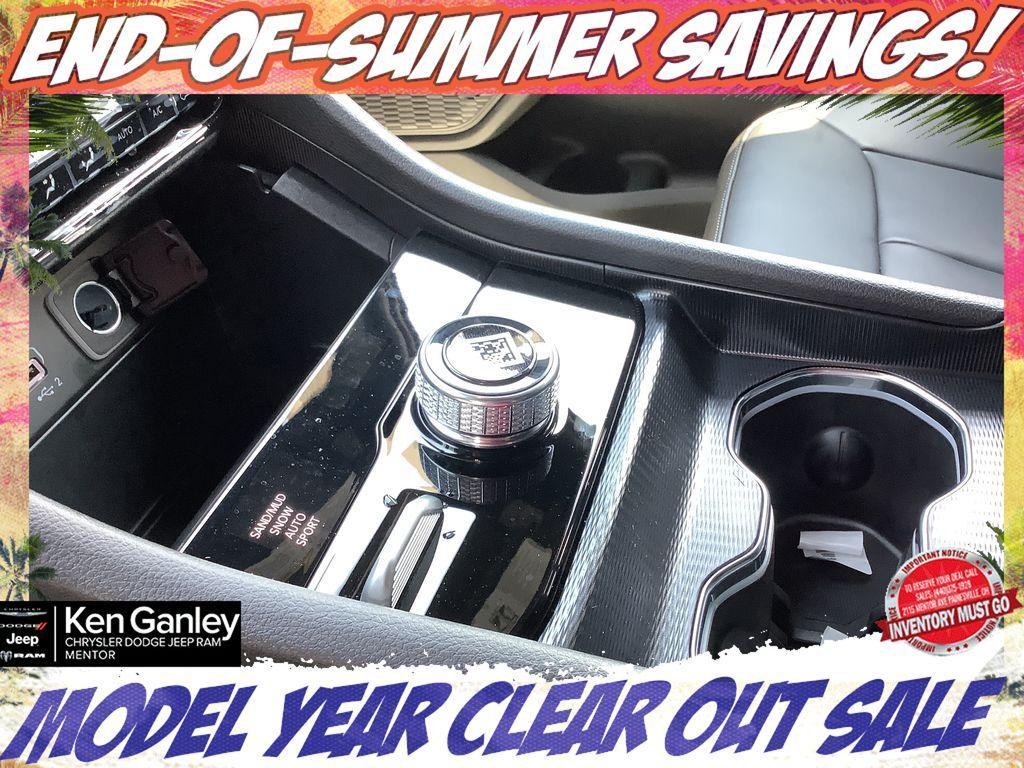 new 2025 Jeep Grand Cherokee L car, priced at $47,376