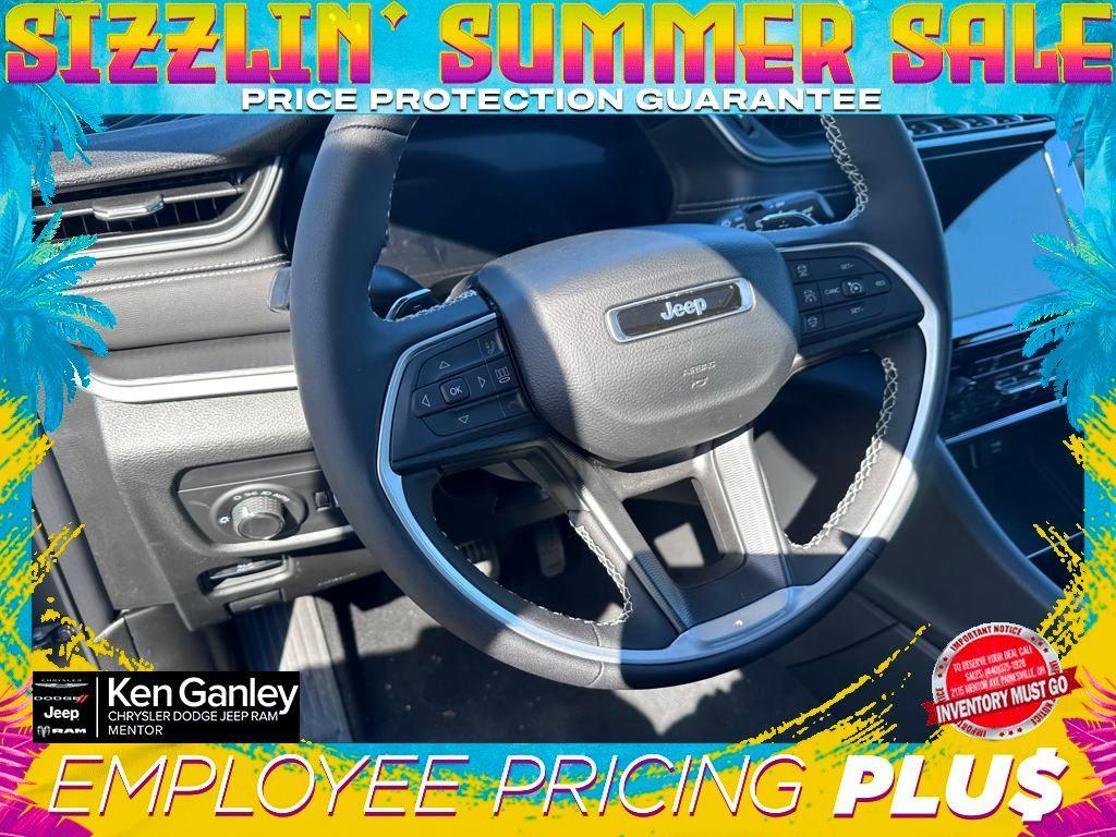 new 2025 Jeep Grand Cherokee car, priced at $41,255