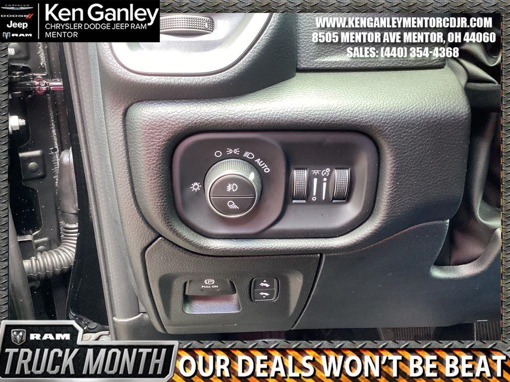 new 2025 Ram 1500 car, priced at $43,356