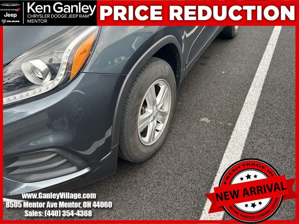 used 2022 Chevrolet Trax car, priced at $19,150