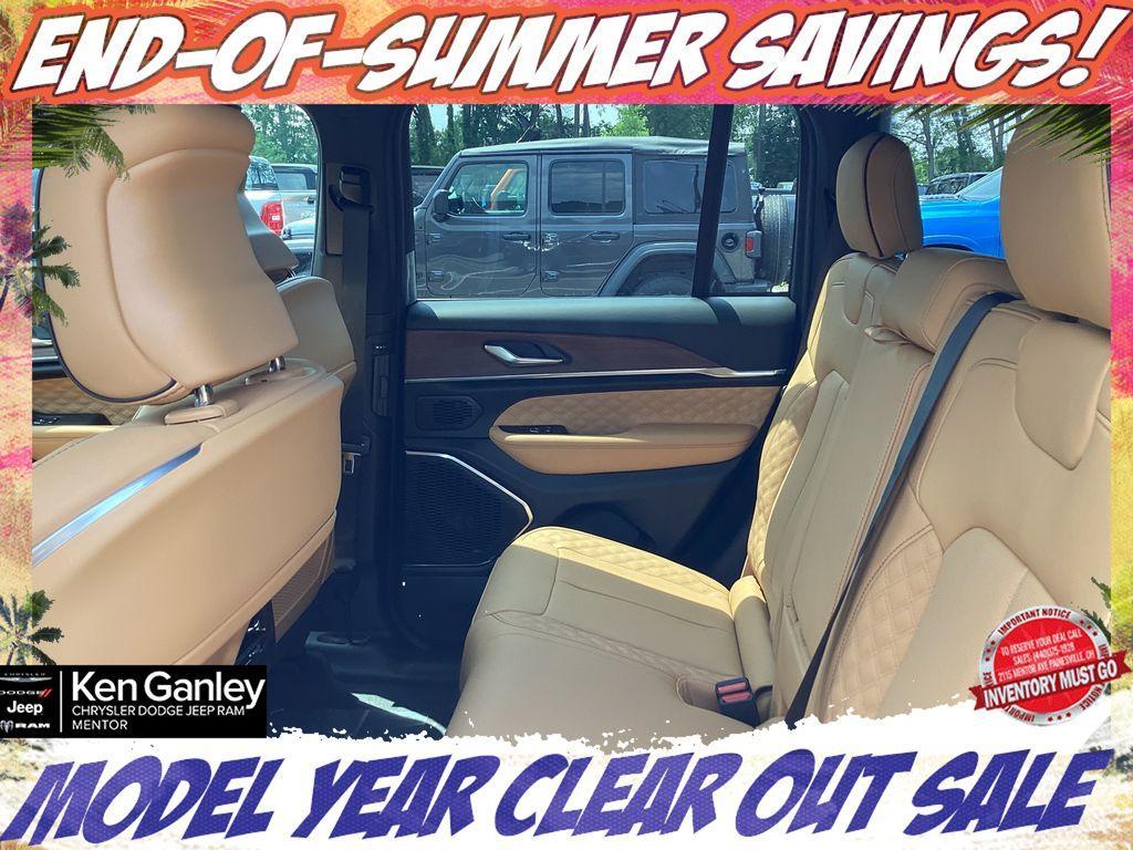new 2025 Jeep Grand Cherokee car, priced at $56,875