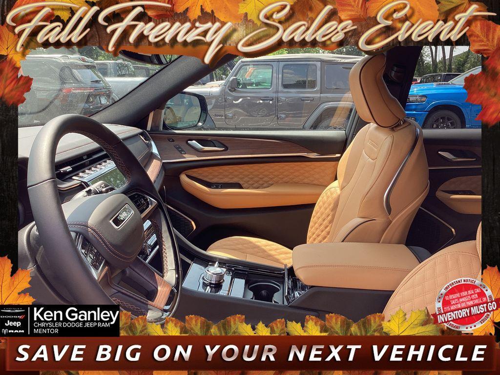 new 2025 Jeep Grand Cherokee car, priced at $49,747
