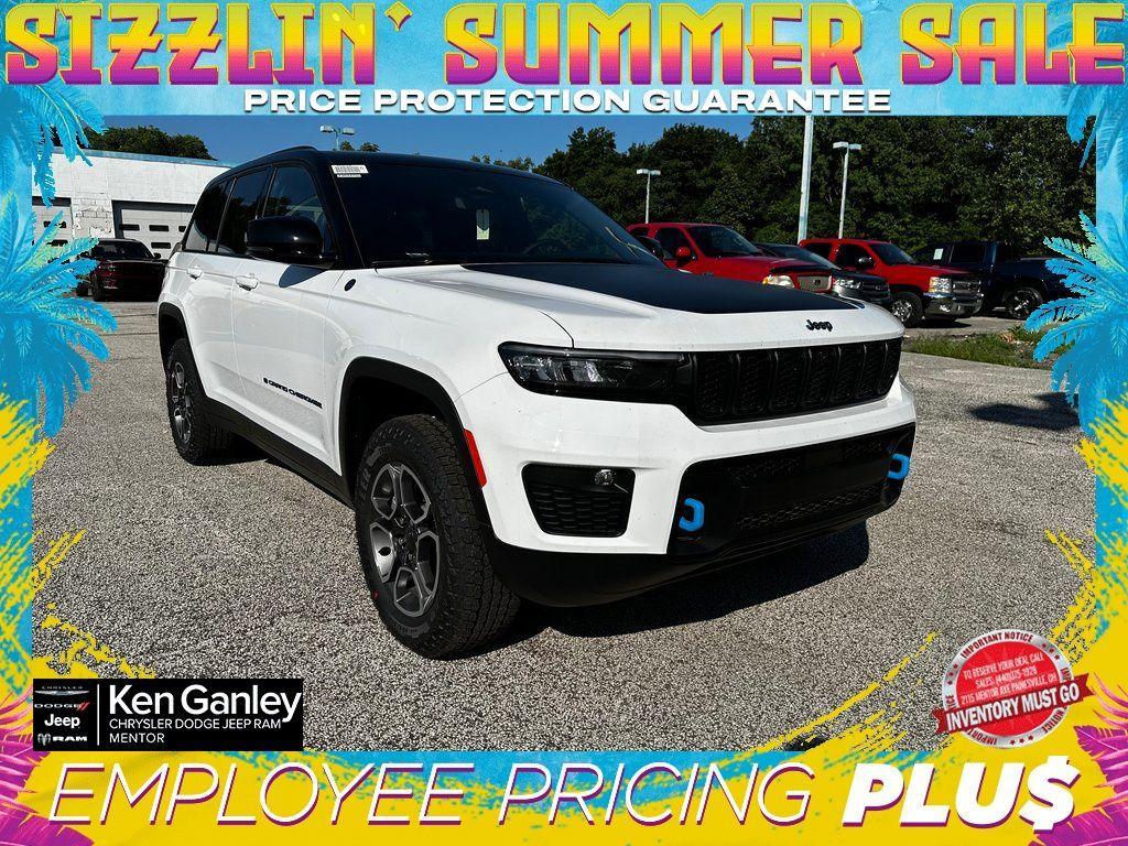 new 2023 Jeep Grand Cherokee 4xe car, priced at $39,999