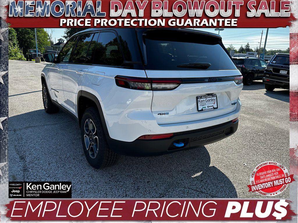 new 2023 Jeep Grand Cherokee 4xe car, priced at $39,999