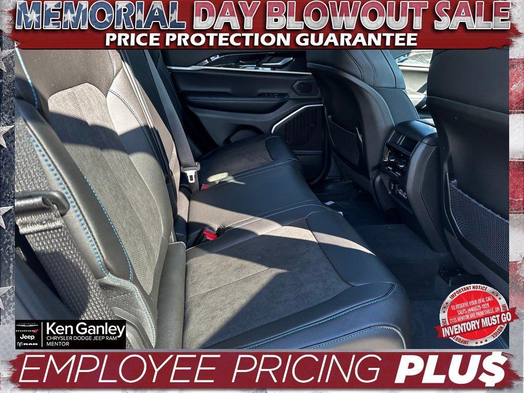 new 2023 Jeep Grand Cherokee 4xe car, priced at $39,999