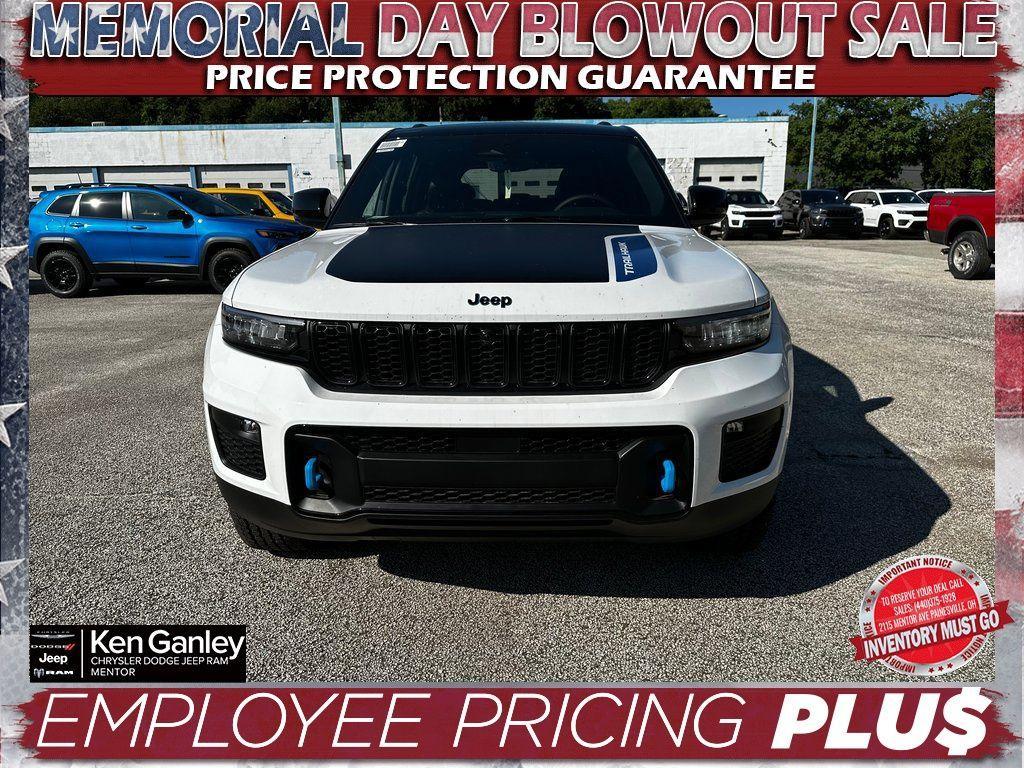 new 2023 Jeep Grand Cherokee 4xe car, priced at $39,999