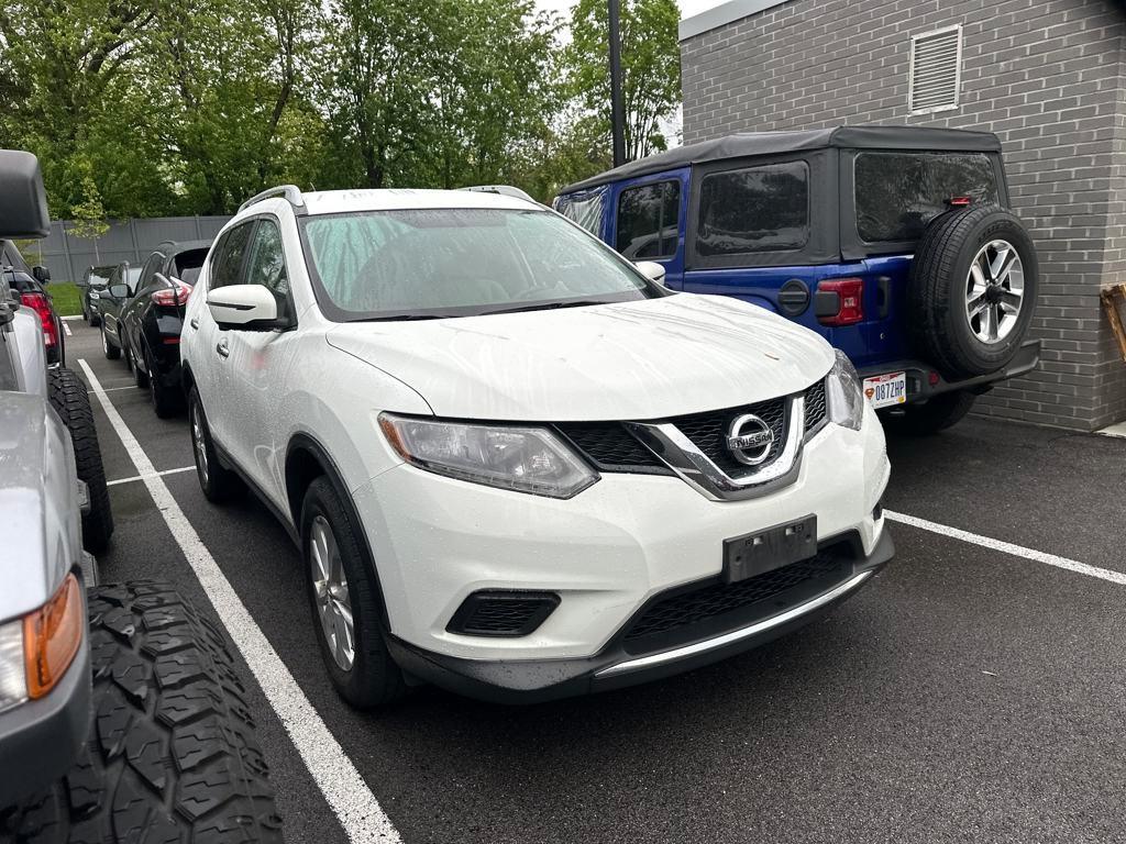used 2016 Nissan Rogue car, priced at $12,900