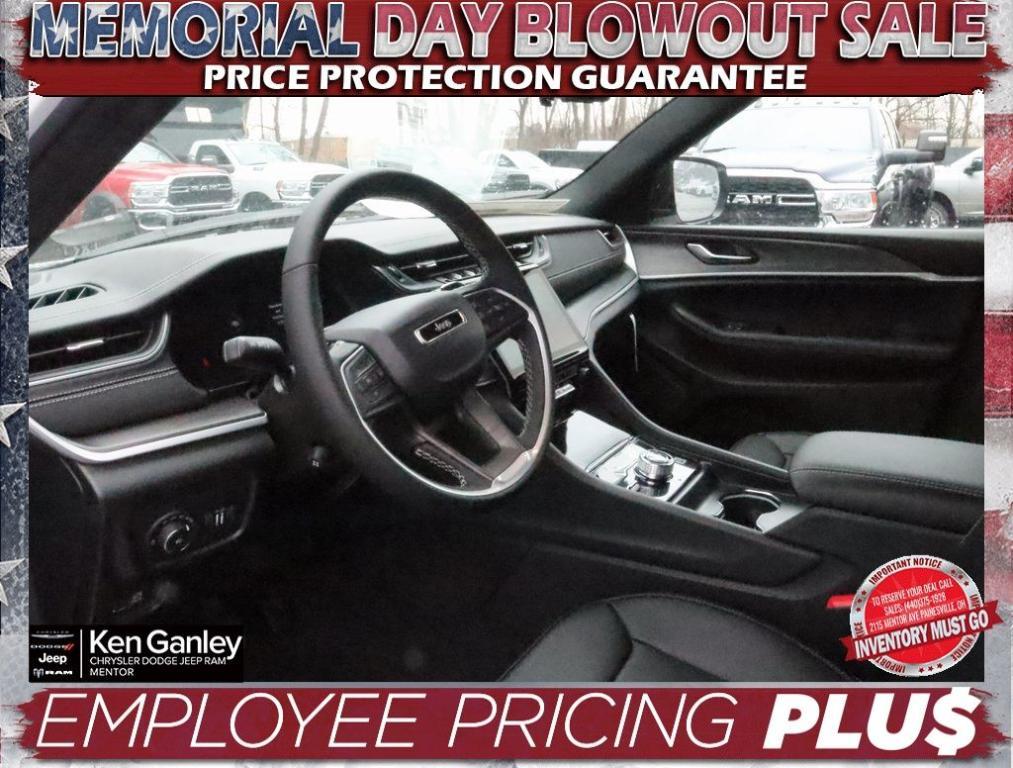 new 2025 Jeep Grand Cherokee L car, priced at $51,656