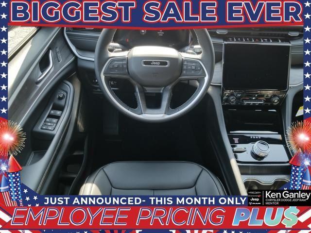 new 2025 Jeep Grand Cherokee car, priced at $45,161