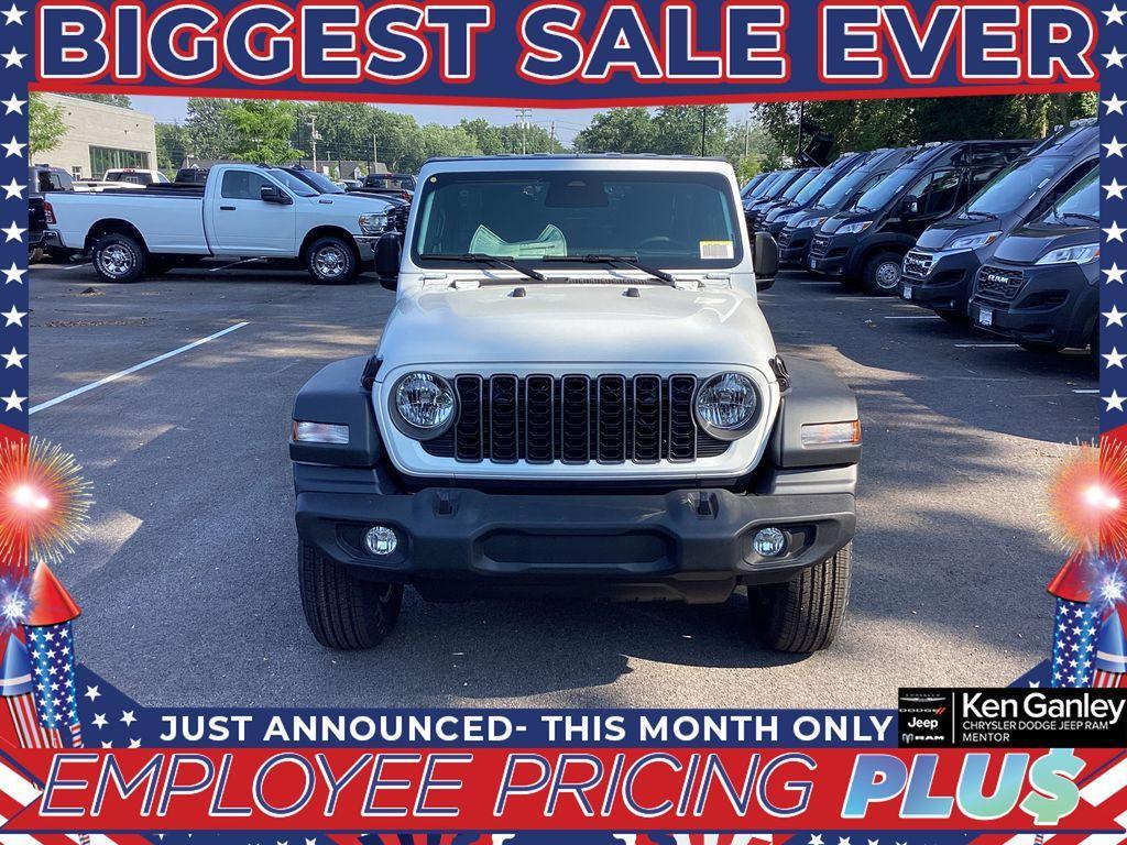 new 2025 Jeep Wrangler car, priced at $43,593