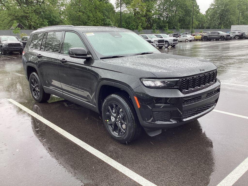 new 2025 Jeep Grand Cherokee L car, priced at $43,452