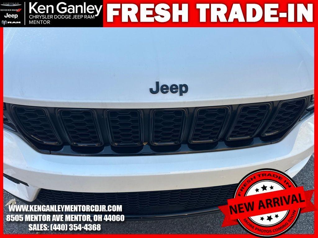 used 2024 Jeep Grand Cherokee car, priced at $32,900