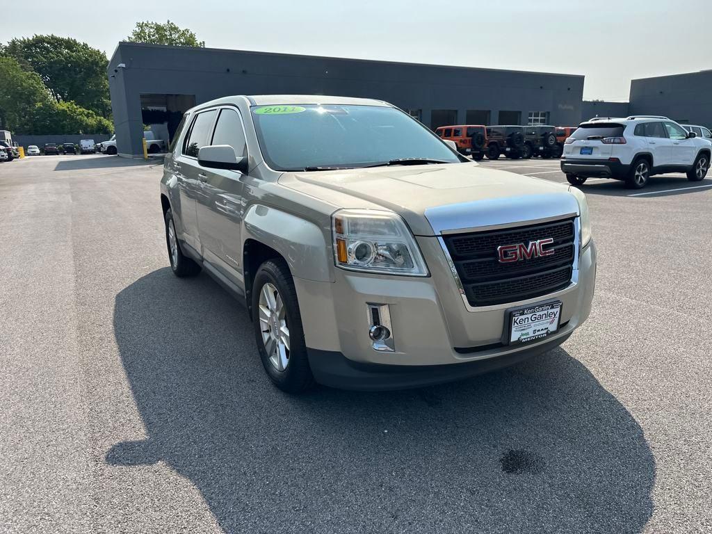 used 2011 GMC Terrain car, priced at $5,900