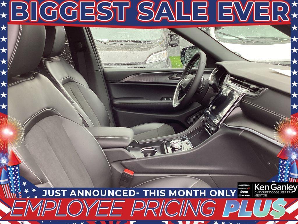 new 2025 Jeep Grand Cherokee L car, priced at $43,452