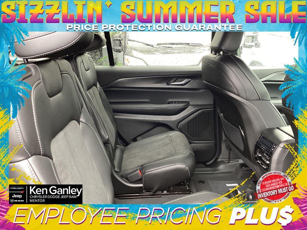 new 2025 Jeep Grand Cherokee L car, priced at $43,452