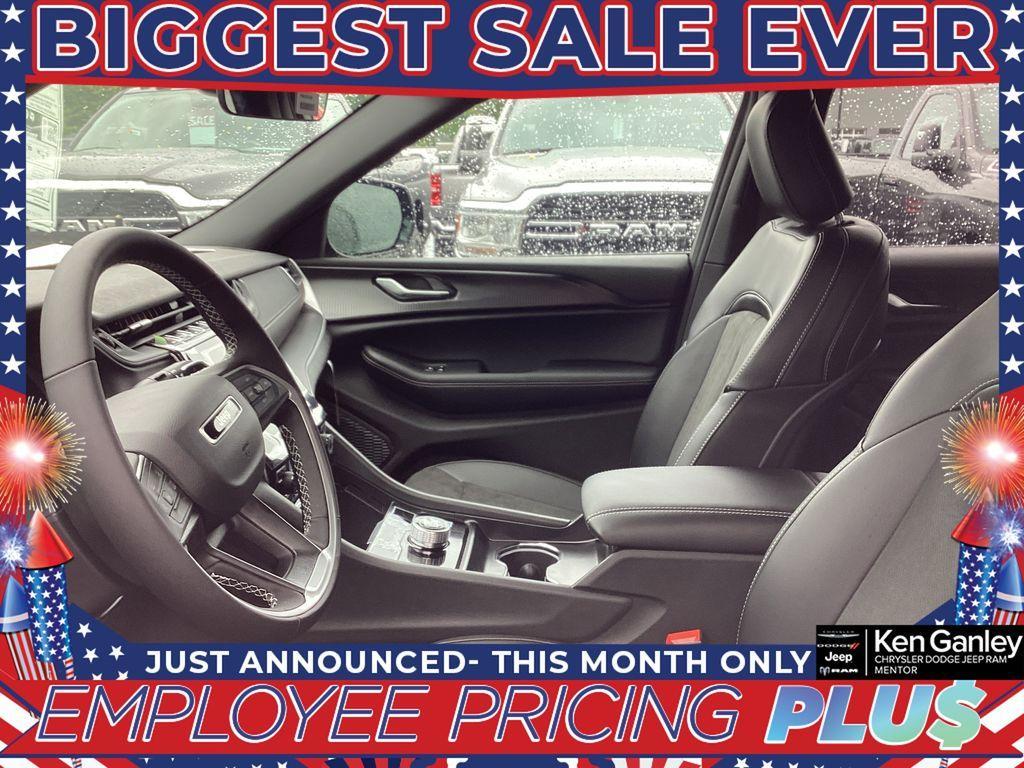 new 2025 Jeep Grand Cherokee L car, priced at $43,452