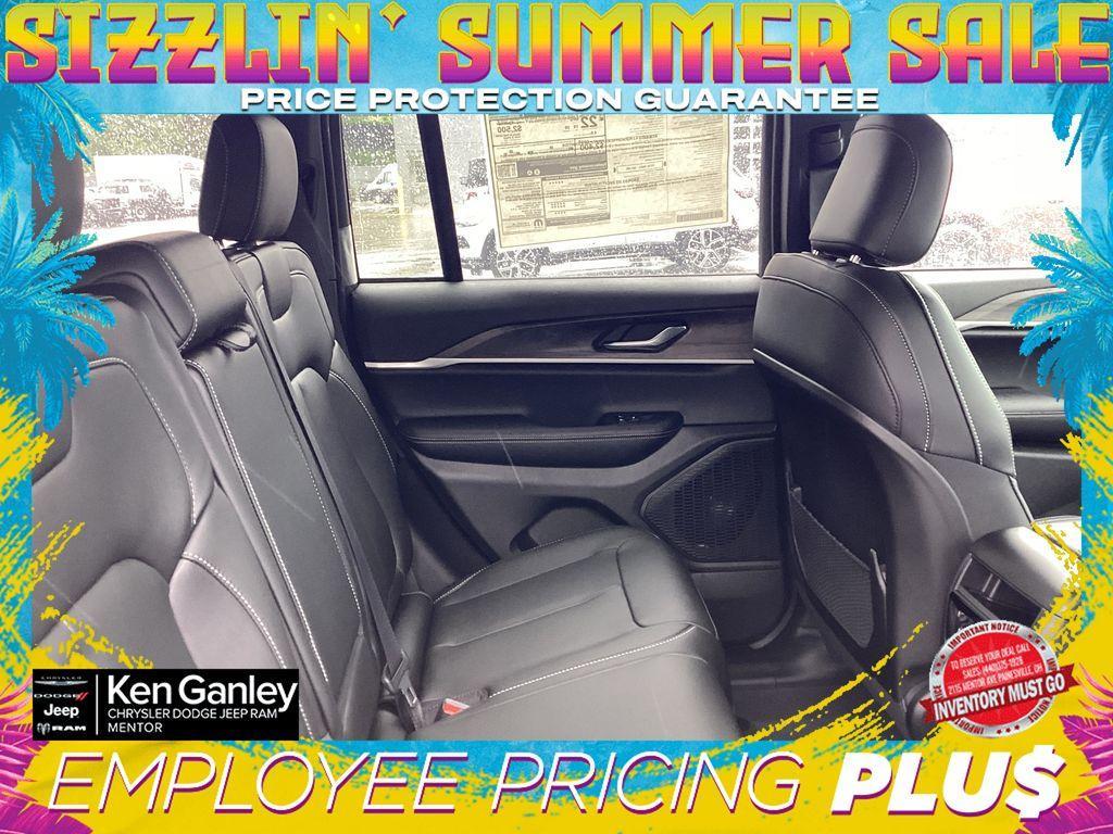 new 2025 Jeep Grand Cherokee car, priced at $42,436