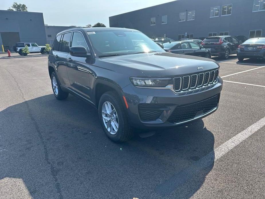 new 2024 Jeep Grand Cherokee car, priced at $38,412