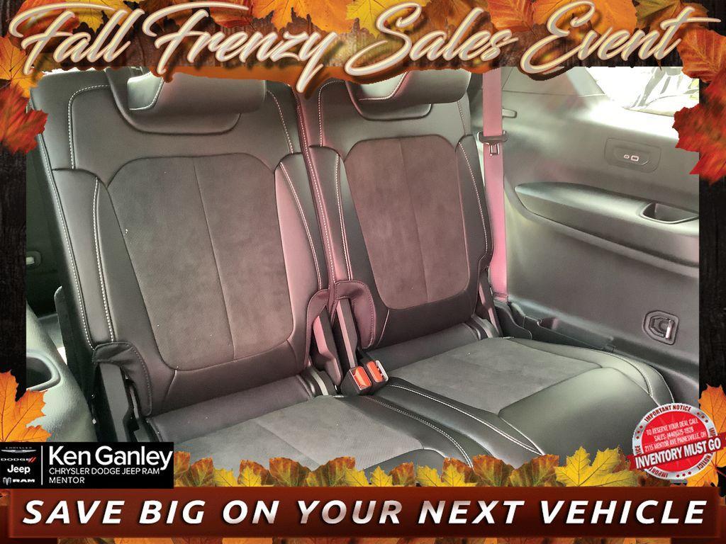 new 2025 Jeep Grand Cherokee L car, priced at $42,152