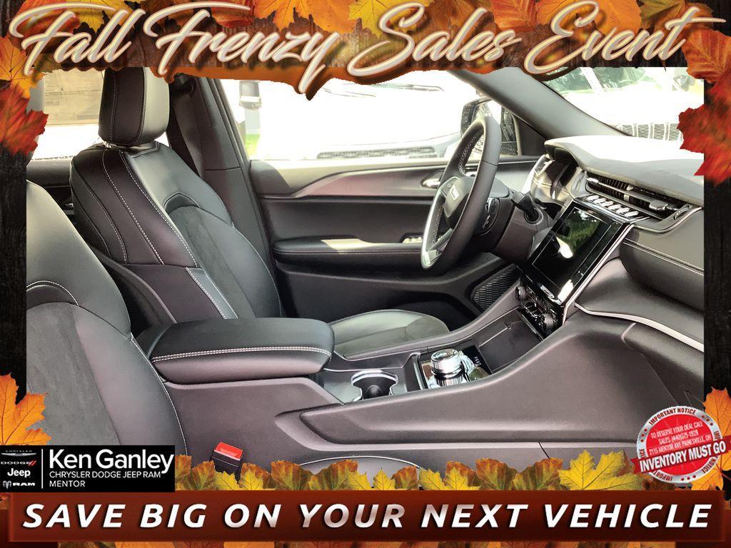new 2025 Jeep Grand Cherokee L car, priced at $42,152