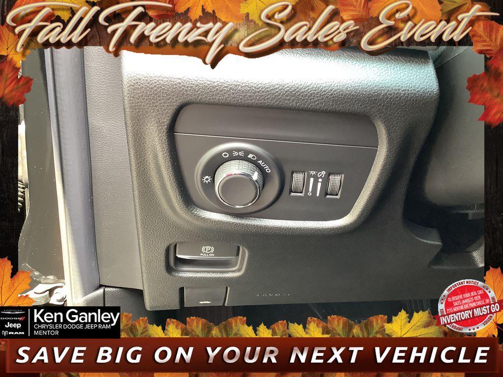 new 2025 Jeep Grand Cherokee L car, priced at $42,152