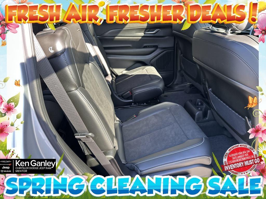 new 2025 Jeep Grand Cherokee L car, priced at $45,530