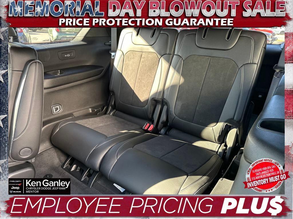 new 2025 Jeep Grand Cherokee L car, priced at $43,252