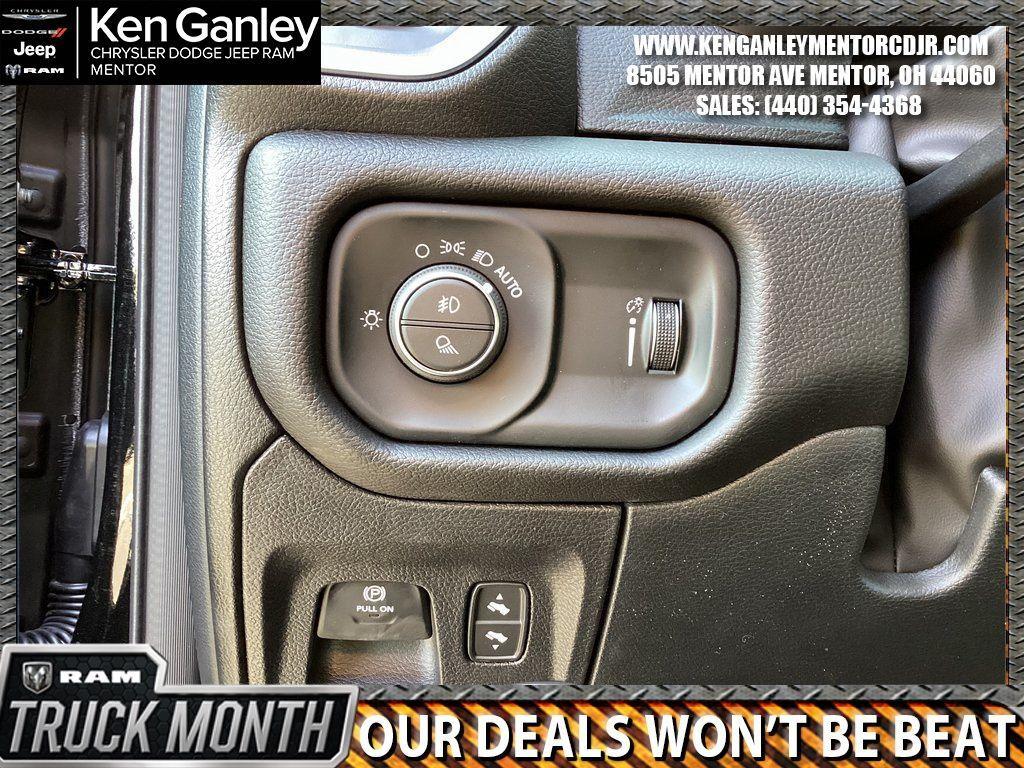 new 2025 Ram 1500 car, priced at $48,253