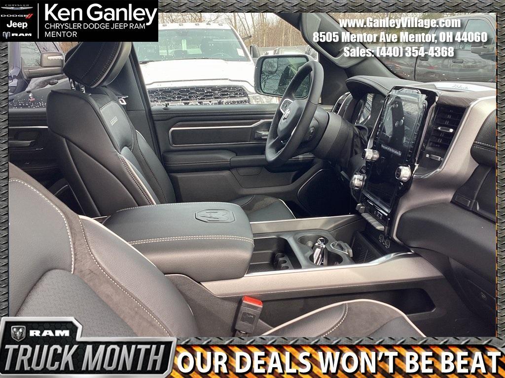 new 2025 Ram 1500 car, priced at $52,320