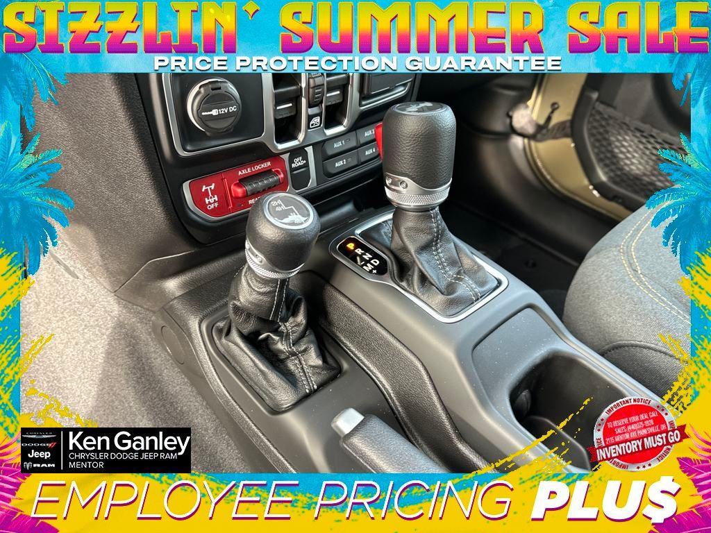 new 2025 Jeep Wrangler car, priced at $47,990