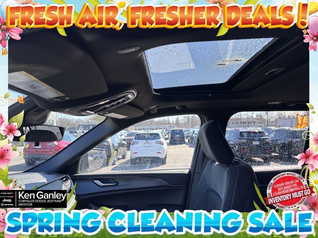 new 2025 Jeep Grand Cherokee car, priced at $41,139