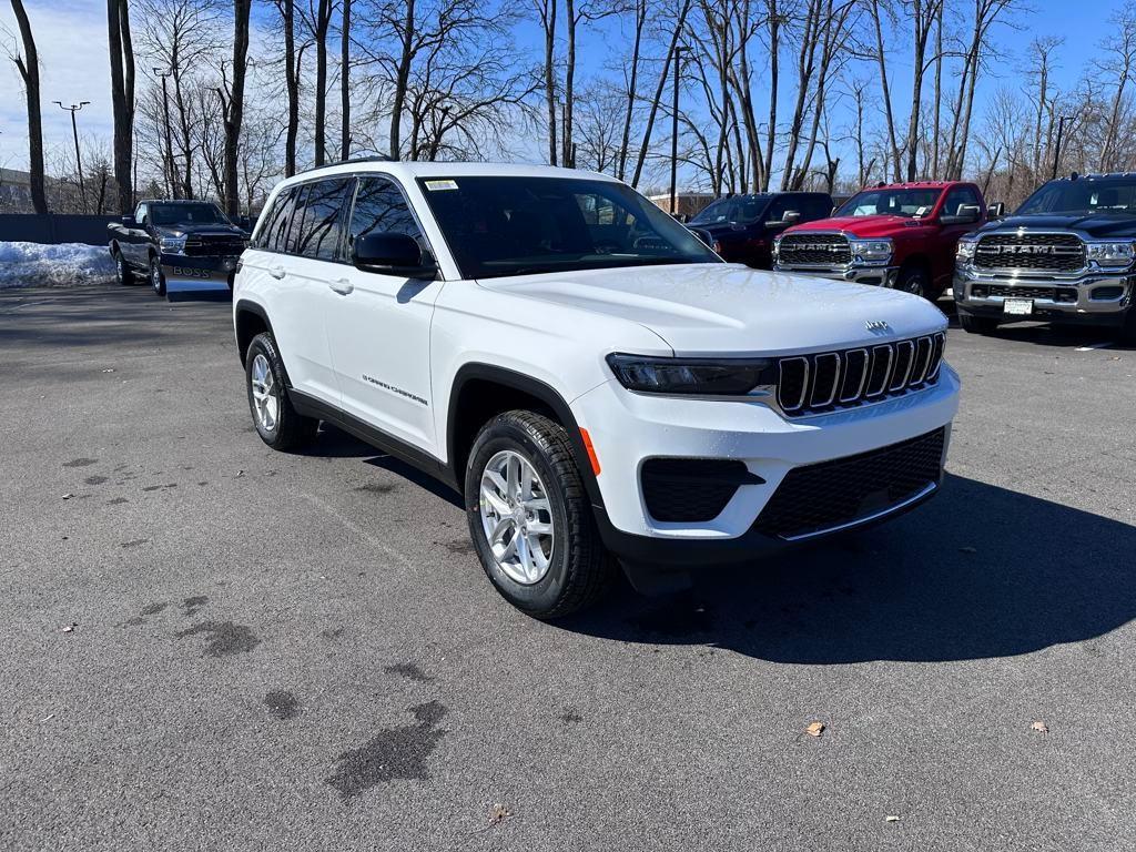 new 2025 Jeep Grand Cherokee car, priced at $41,139