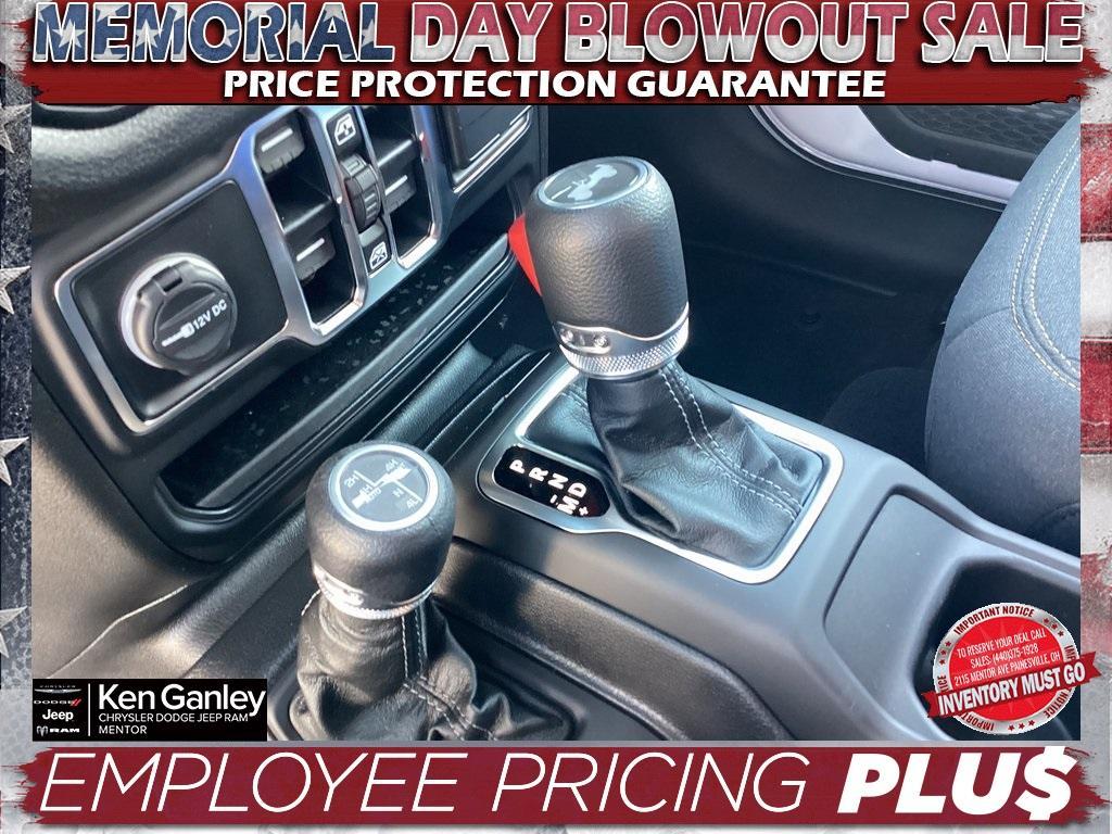 new 2025 Jeep Wrangler 4xe car, priced at $46,557