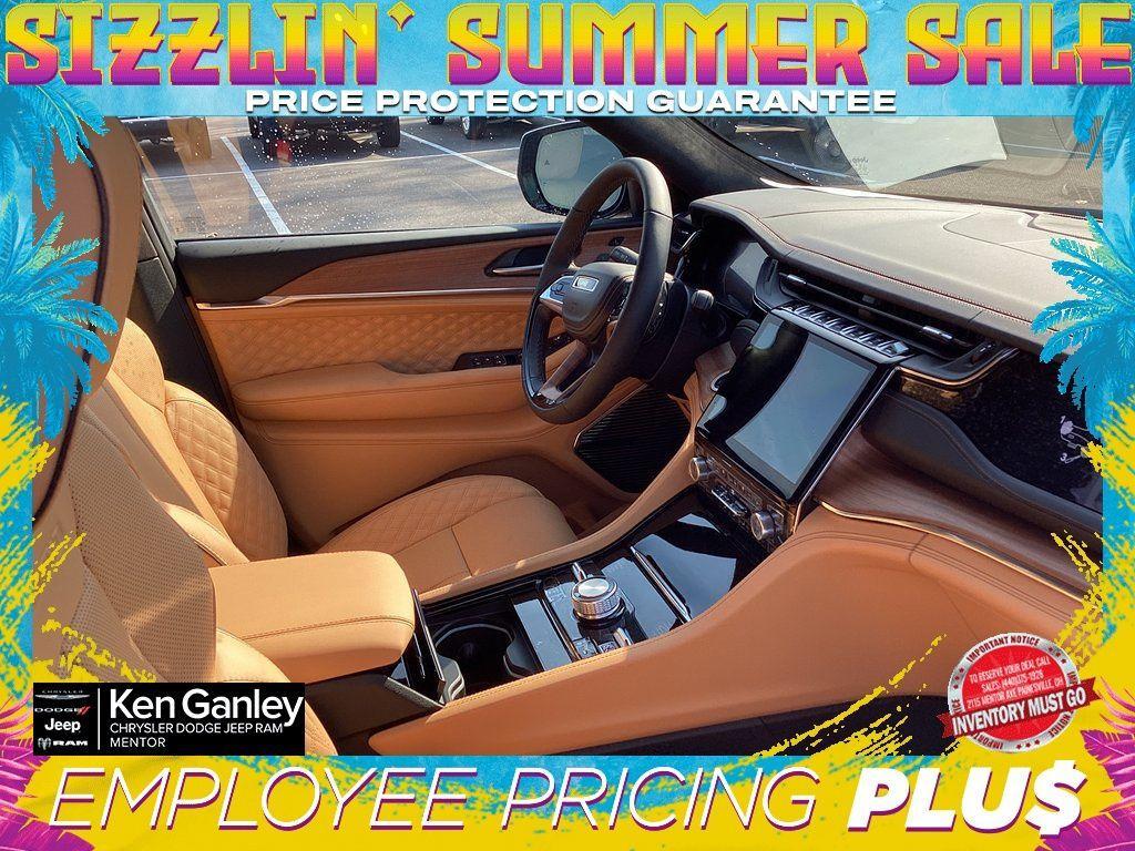new 2025 Jeep Grand Cherokee car, priced at $61,557