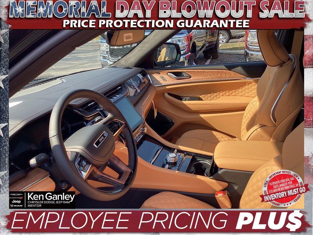 new 2025 Jeep Grand Cherokee car, priced at $61,557