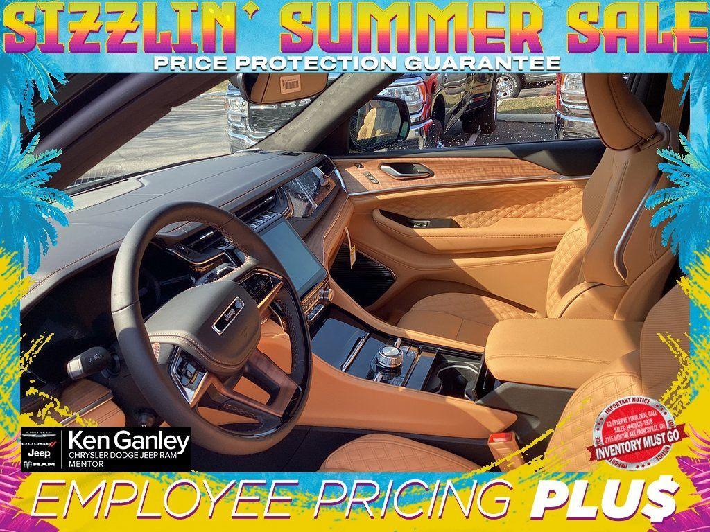 new 2025 Jeep Grand Cherokee car, priced at $61,557