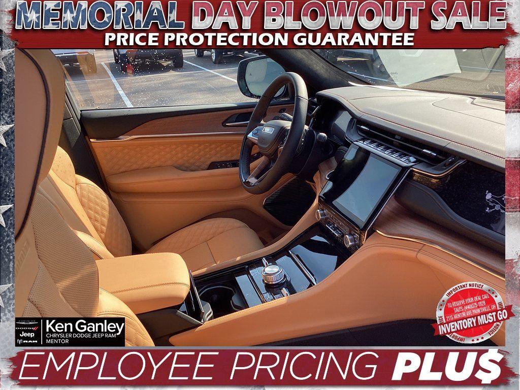 new 2025 Jeep Grand Cherokee car, priced at $61,557