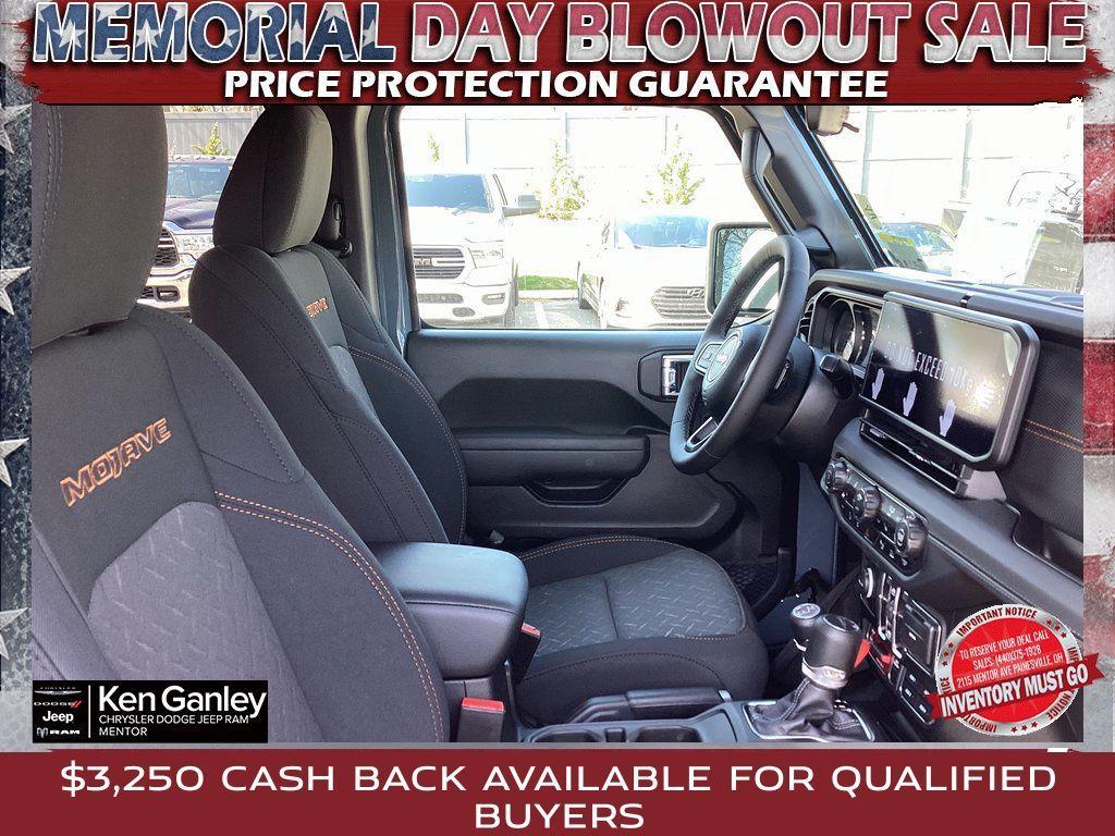 new 2025 Jeep Gladiator car, priced at $48,930