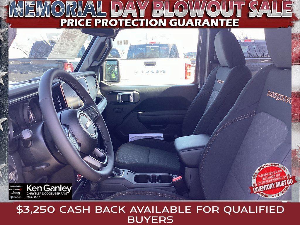 new 2025 Jeep Gladiator car, priced at $48,930