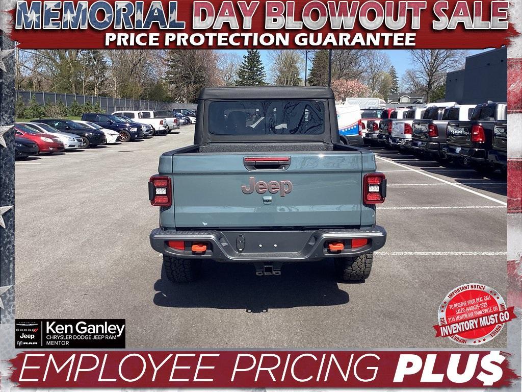 new 2025 Jeep Gladiator car, priced at $48,930