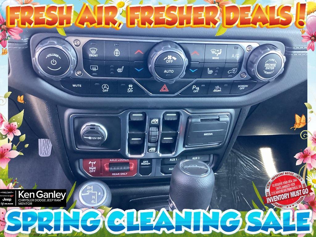 new 2025 Jeep Gladiator car, priced at $54,117