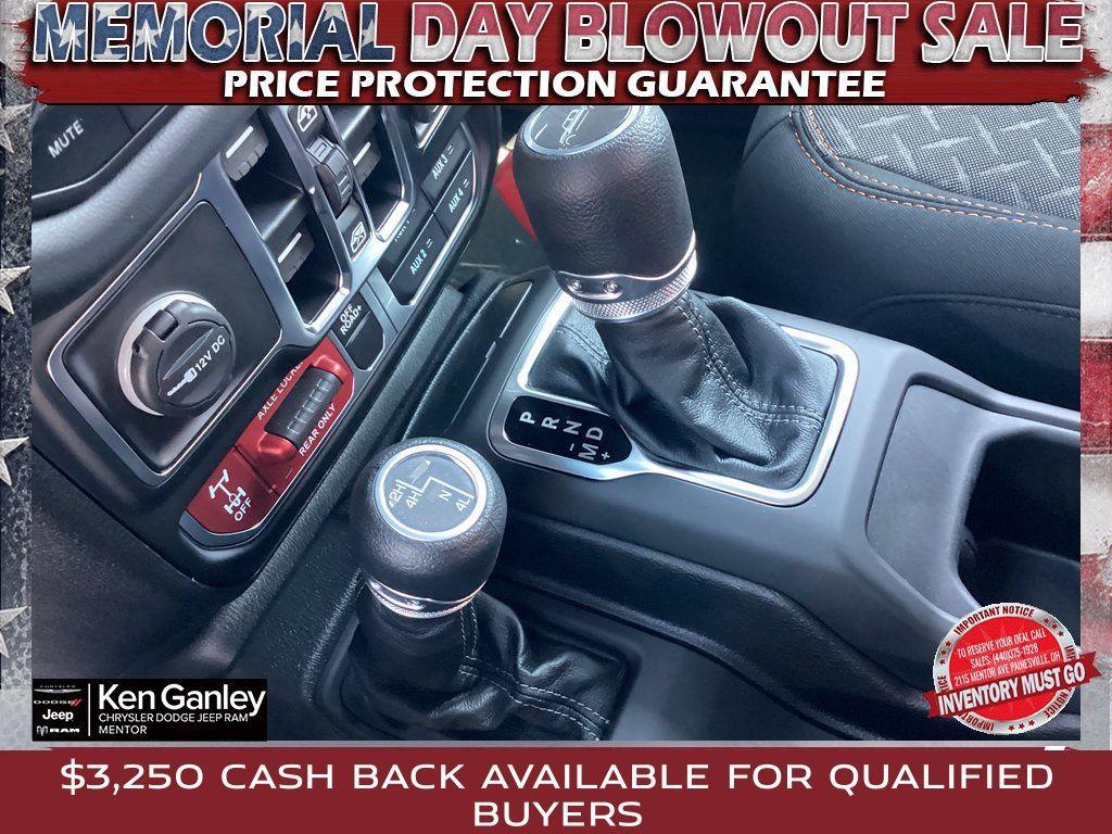 new 2025 Jeep Gladiator car, priced at $48,930