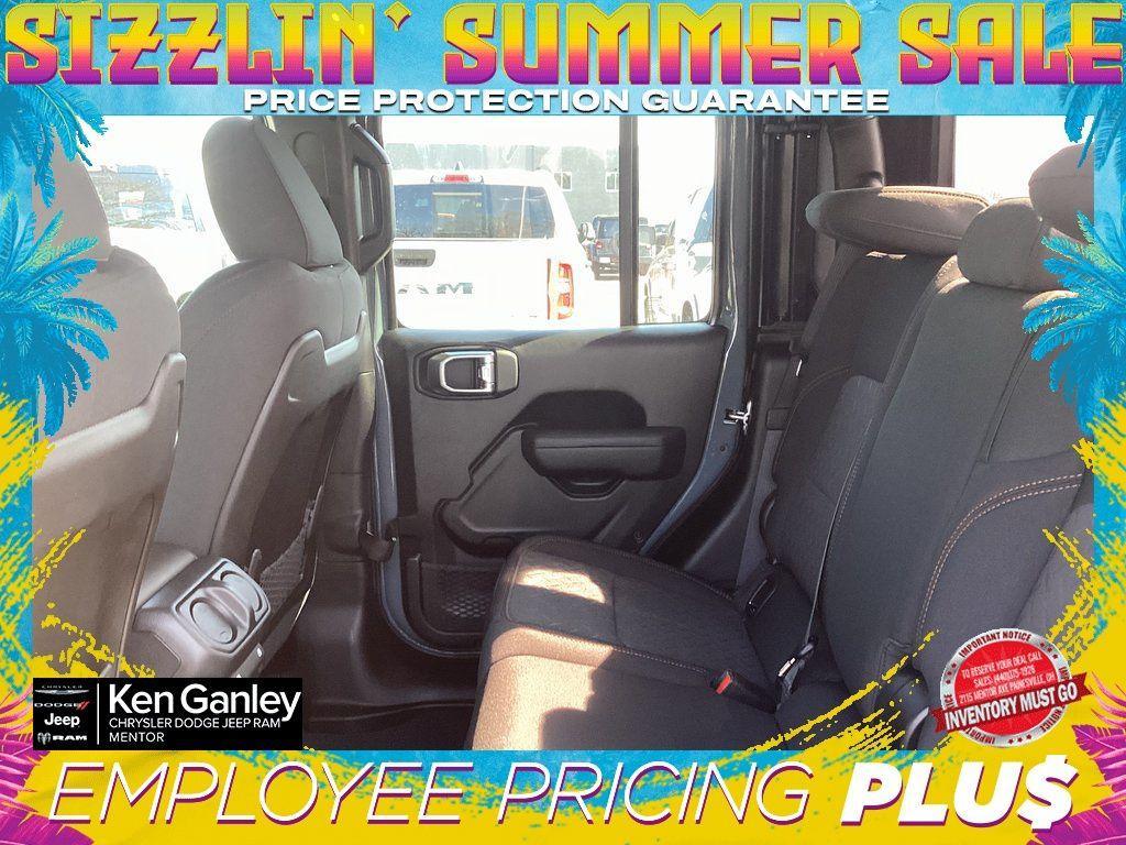 new 2025 Jeep Gladiator car, priced at $48,930