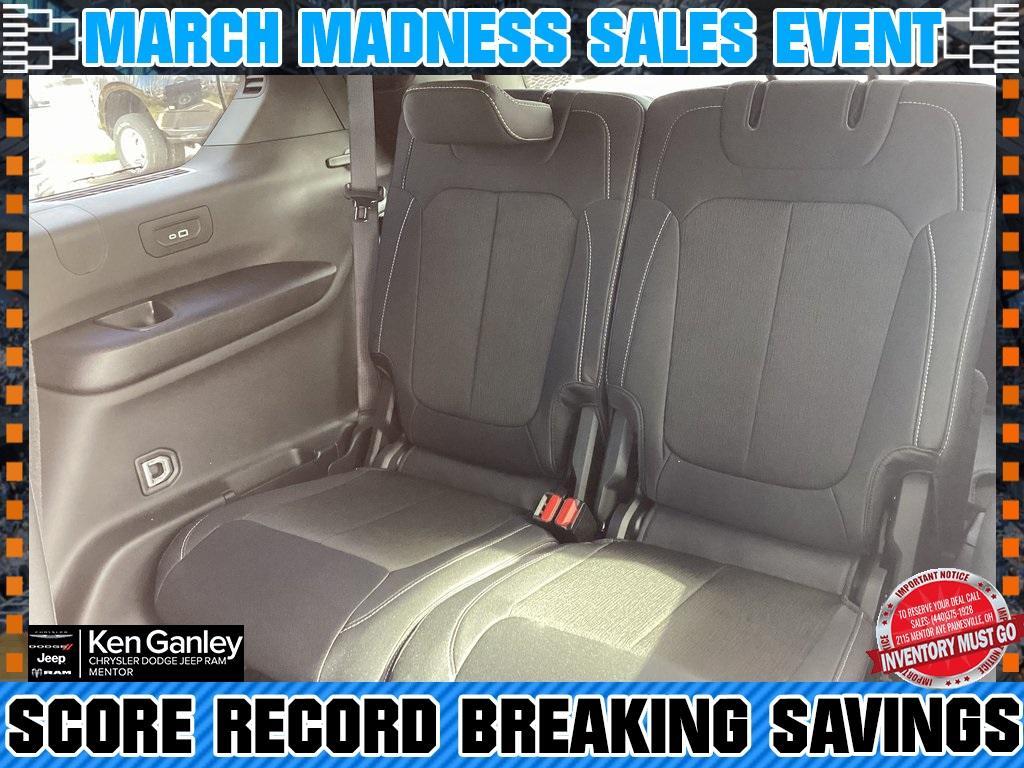 new 2025 Jeep Grand Cherokee L car, priced at $42,720