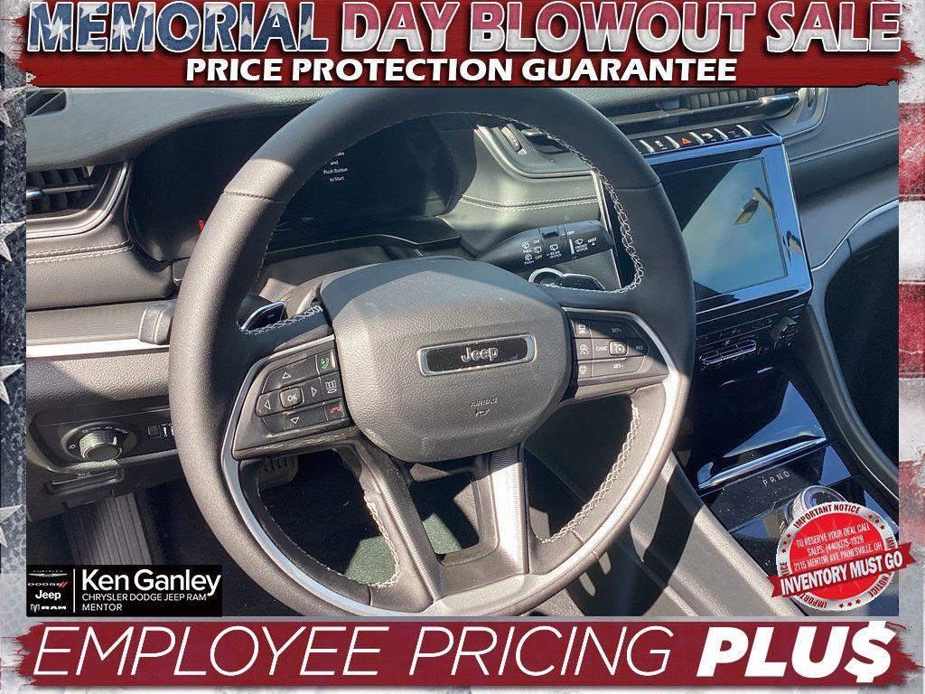 new 2025 Jeep Grand Cherokee L car, priced at $40,525