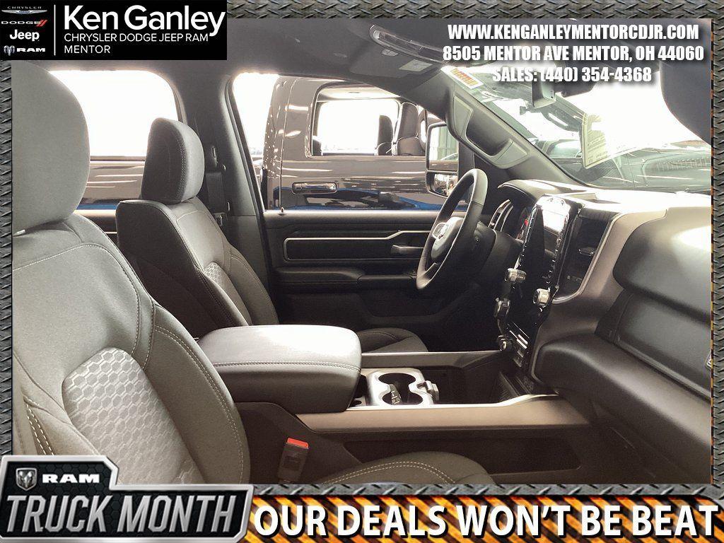 new 2025 Ram 1500 car, priced at $53,541